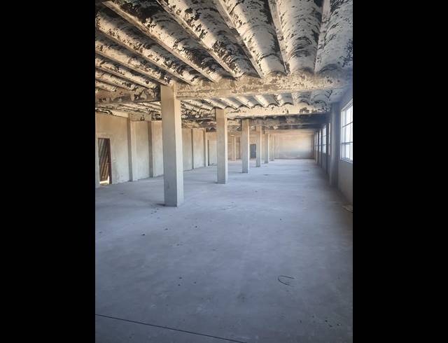 5,699M² WAREHOUSE FOR SALE IN ALBERTON NORTH